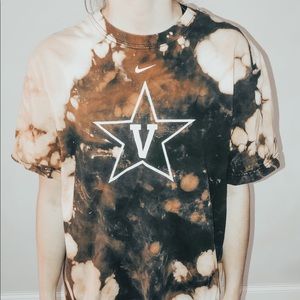 Vanderbilt Vintage Bleached Tee